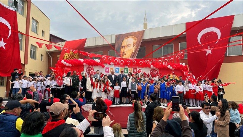 2025'E ÖZEL 23 NİSAN MESAJLARI... En güzel, kısa-uzun, resimli 23 Nisan sözleri.. - Resim : 2