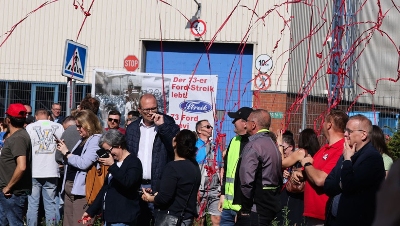 Ford'un Avrupa'daki merkezinde işçiler greve başladı! Üretim durma noktasına geldi - Resim: 3
