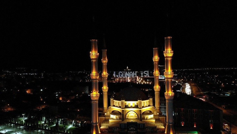 2025 Ramazan Bayramı namaz vakitleri belli oldu | İşte il il namaz saatleri listesi - Resim: 24