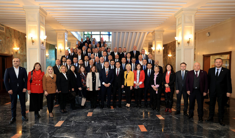 CHP ve İYİ Parti'den İmamoğlu'na ziyaret - Resim : 1