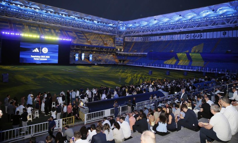 Fenerbahçe'nin Yeni Forma Güzelliği Ortaya Çıktı! 2025-2026 Adidas Forması Tanıtımı