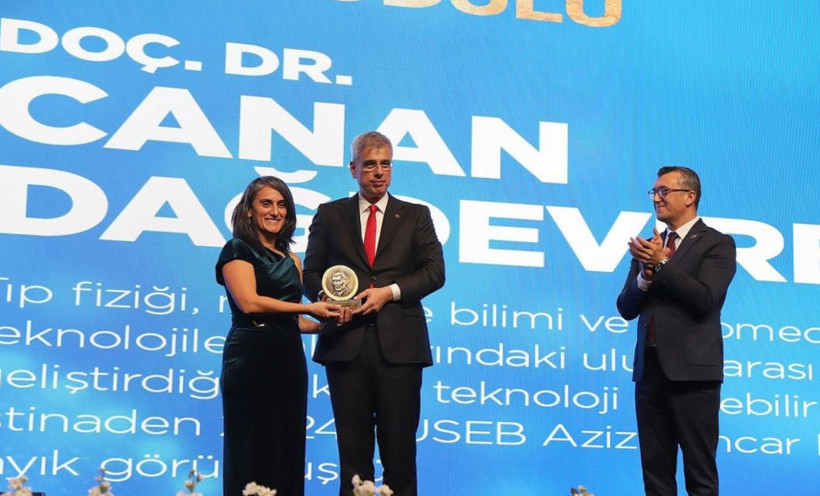 Son Dakika: Dünyanın tanıdığı Türk bilim insanı Canan Dağdeviren beyin kanaması geçirdi - Resim : 2