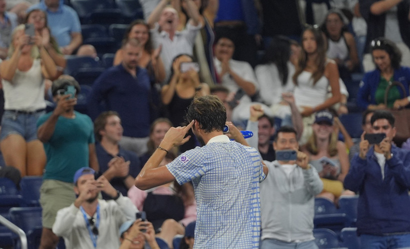 ABD Açık'ta büyük olay! Medvedev krizi, akreditasyonu iptal edilen Türk fotoğrafçıyla büyüdü - Resim : 2