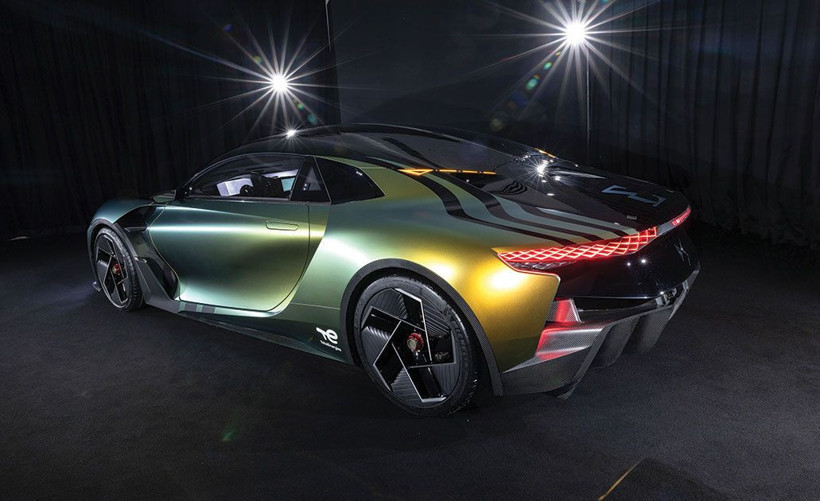 DS E-Tense Performance yılın konsepti seçildi! 5 dakikada şarj edilebiliyor - Resim: 11