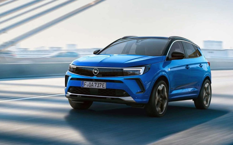 2023 sıfır araç fiyat listesi ilk Toyota ve Opel'den geldi - Resim : 20