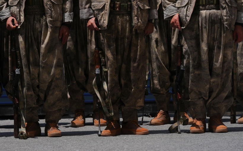 Türkiye'de tarihi gün! PKK silahlarını böyle yaktı: İşte o görüntüler... - Resim: 19