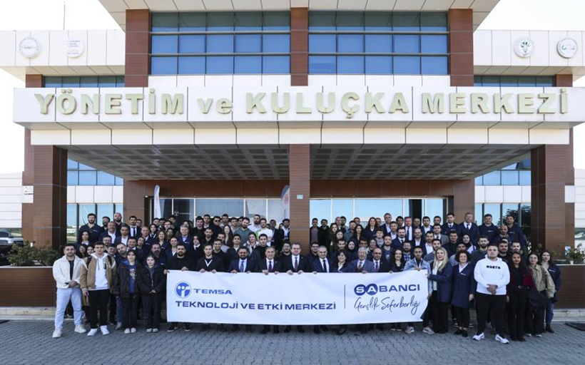 'Sabancı Gençlik Seferberliği' sürüyor! 2025'in ilk adımları Adana'da atıldı