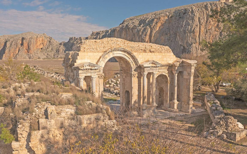 Çukurova’da saklı bir hazine: Anavarza Antik Kenti