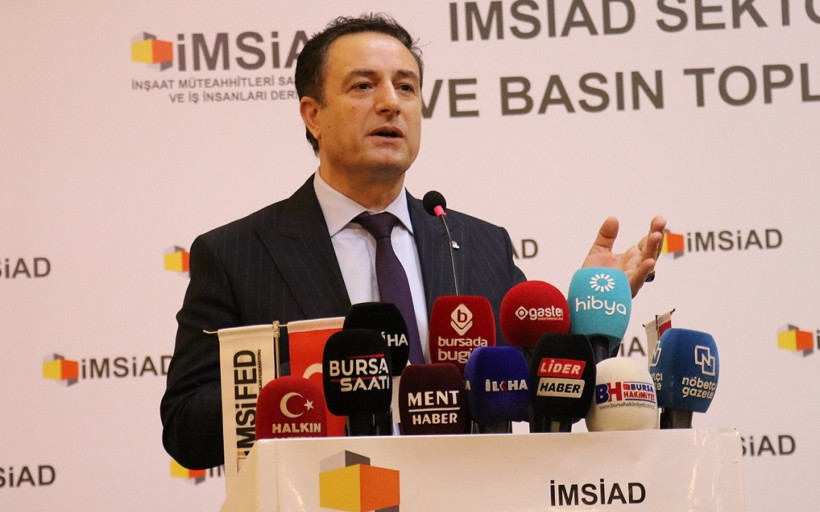 İMSİAD Başkanı Şeref Demir: 'Faiz oranları kademeli olarak düşürülmeli'