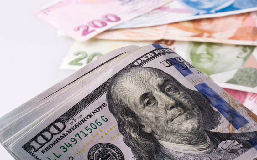 Dolar/TL'de 5 ay sonra ilk!