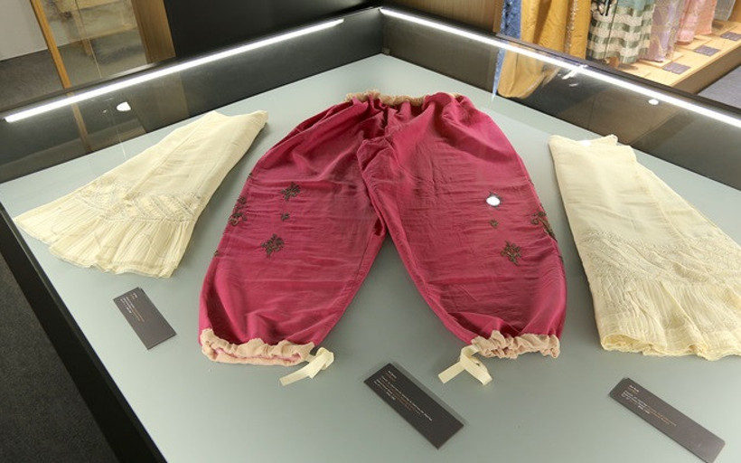 "Tarihi Dokumak: Bir Kentin Gizemi"