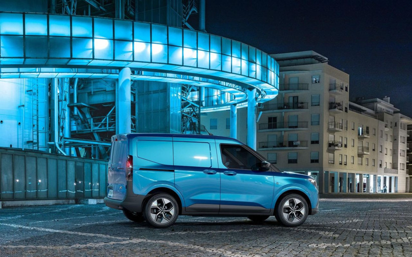 Ford Pro yeni E-Transit Courier’i tanıttı - Resim: 4