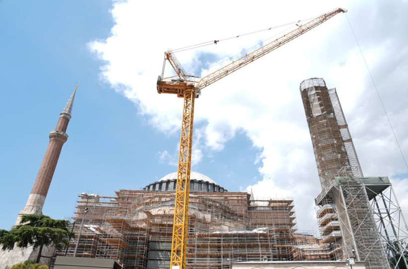 5 yılda 40 milyon ziyaretçi! Bakan Ersoy detayları aktardı: Ayasofya restorasyon süreci hızla devam ediyor - Resim : 1