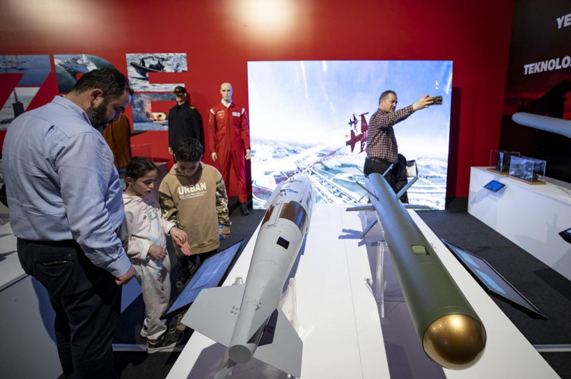 İlk uçuşunu 12 yıl önce yapmıştı: İşte! SOLOTÜRK'ten görüntüler geldi - Resim: 6