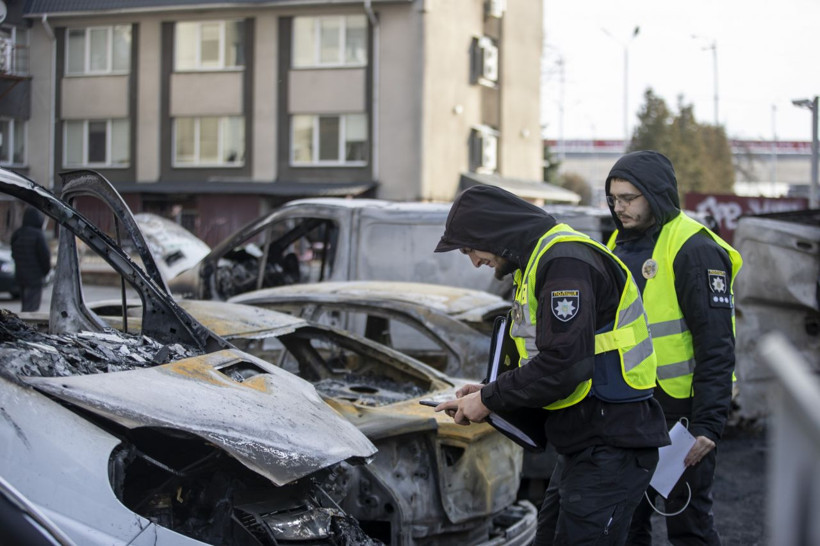 Saldırılar sürüyor: Kiev'de siren ve patlama sesleri! - Resim: 10