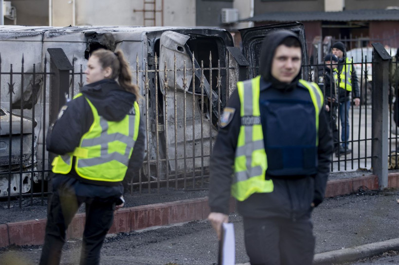 Saldırılar sürüyor: Kiev'de siren ve patlama sesleri! - Resim: 11
