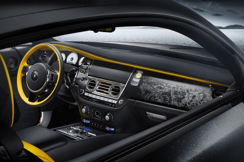 Rolls-Royce'tan müthiş veda: Black Badge Wraith Black Arrow modeli göz doldurdu - Resim: 11