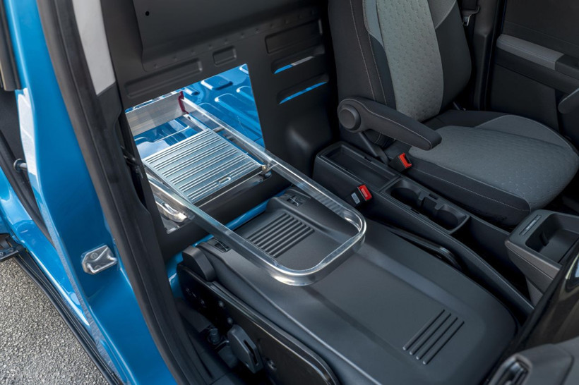 Ford Pro yeni E-Transit Courier’i tanıttı - Resim: 1