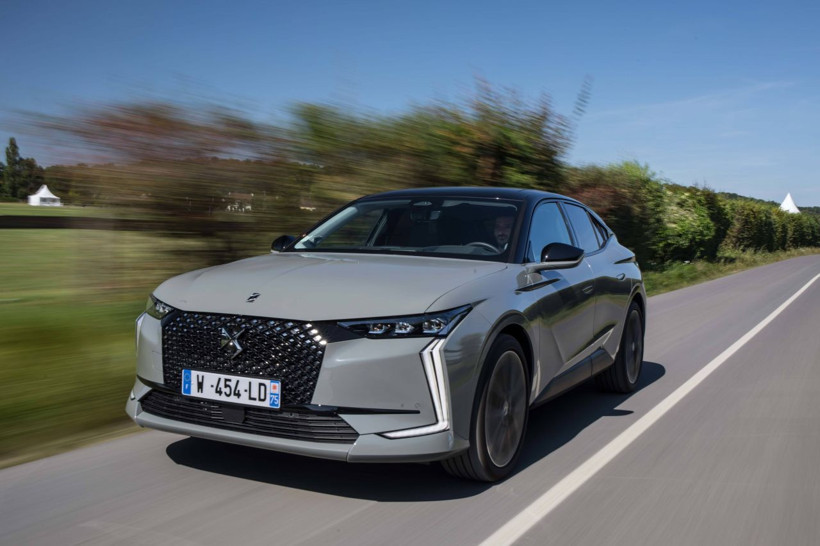 Yeni DS 4 benzinli motor seçeneğiyle Türkiye’de satışa çıktı - Resim: 1