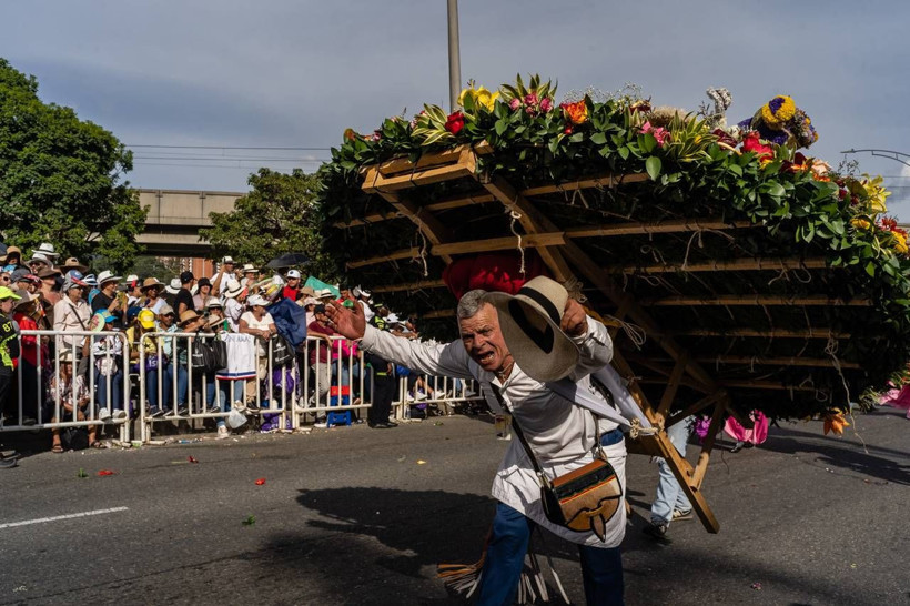 Kolombiya'da 'çiçek gibi' festival! - Resim: 10