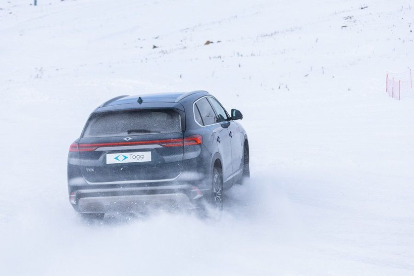 Togg T10X kar pistine çıktı - Resim: 4