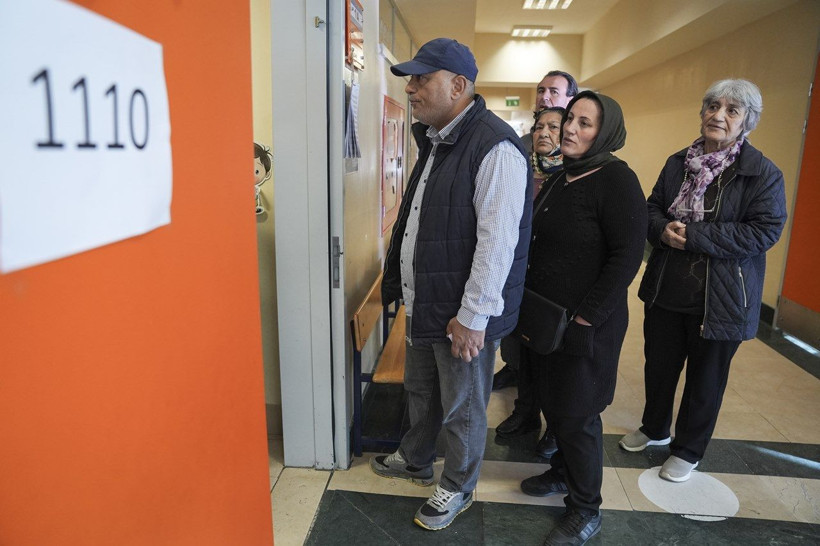 Milyonlar sandıkta... Yurttan seçim manzaraları... - Resim: 9