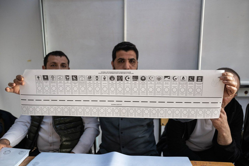 Milyonlar sandıkta... Yurttan seçim manzaraları... - Resim: 5