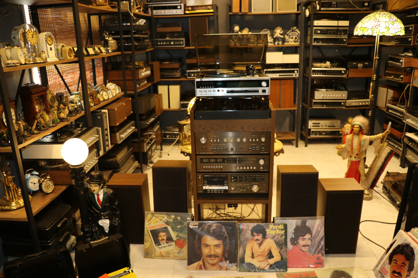 Antika sevgisi yaşam şekline dönüştü! 6 yılda 600 parça toplayan işçi tutkusunu anlattı... - Resim: 2