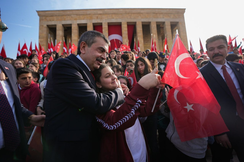 Türkiye'de 23 Nisan coşkusu: Dört bir yanda kutlamalar yapıldı - Resim: 2