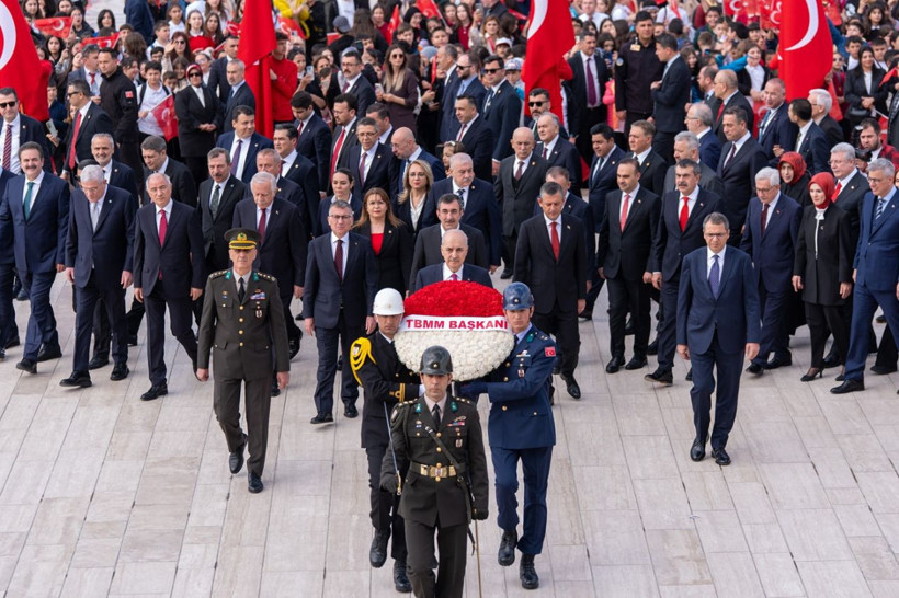 Türkiye'de 23 Nisan coşkusu: Dört bir yanda kutlamalar yapıldı - Resim: 3