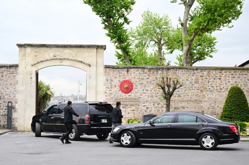 İSTANBUL BARIŞ MÜZAKERELERİ | Rusya ve Ukrayna heyetlerinin görüşmesi sona erdi - Resim : 4