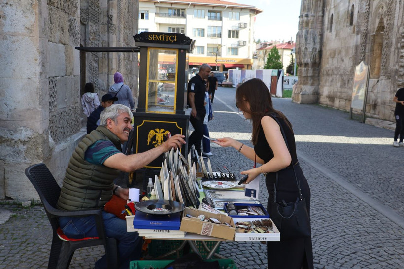 800 yıllık tarihi pilavlık pirinç tanelerine işliyor - Resim: 5