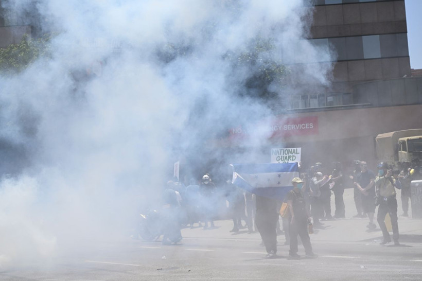 Son Dakika: Los Angeles karıştı, Trump'tan tehdit gibi sözler - Resim: 15