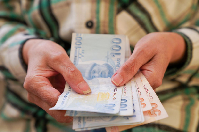 En düşük emekli aylığı ne kadar olacak? Emekliye refah payı, seyyanen zam verilecek mi? Son durum belli oldu - Resim: 13