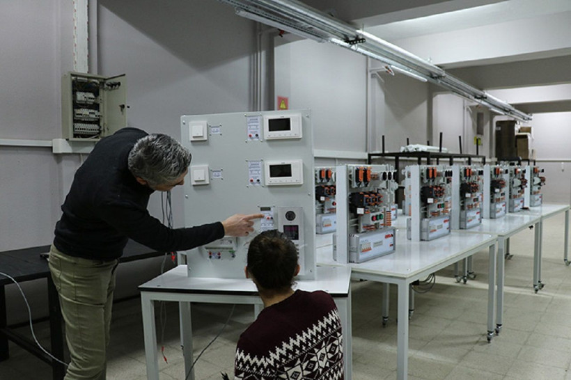 En çok onlar kazandırıyor: 2024’ün en yüksek gelirli meslekleri belli oldu! Hangi bölümler ilk sırada? - Resim: 7