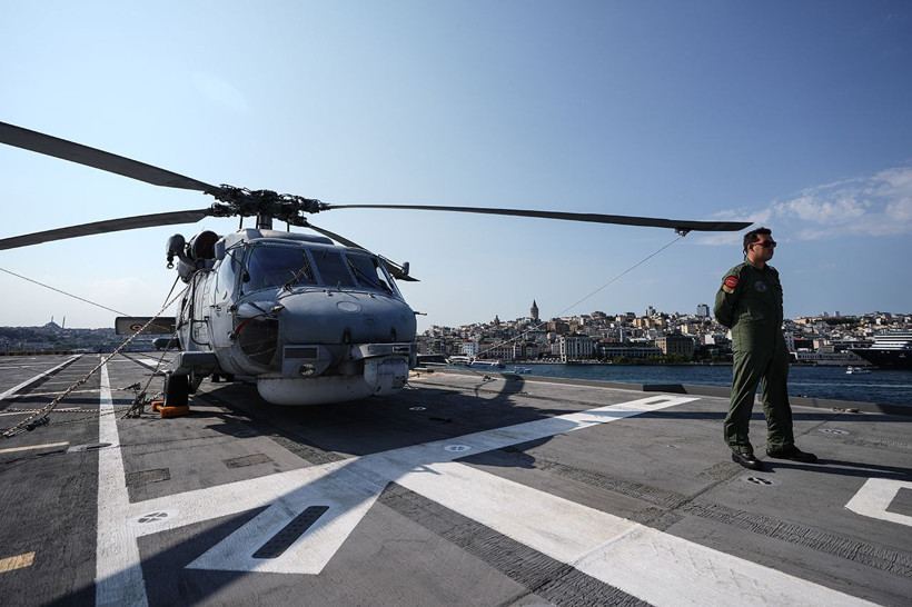 TCG Anadolu, Çanakkale'den İstanbul'a "Zafer Yolculuğu"nu tamamladı - Resim: 9