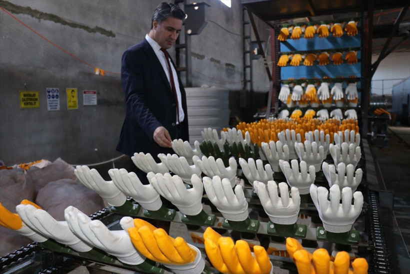 Ailesinin işinden etkilenip fabrika kurdu - Resim: 13