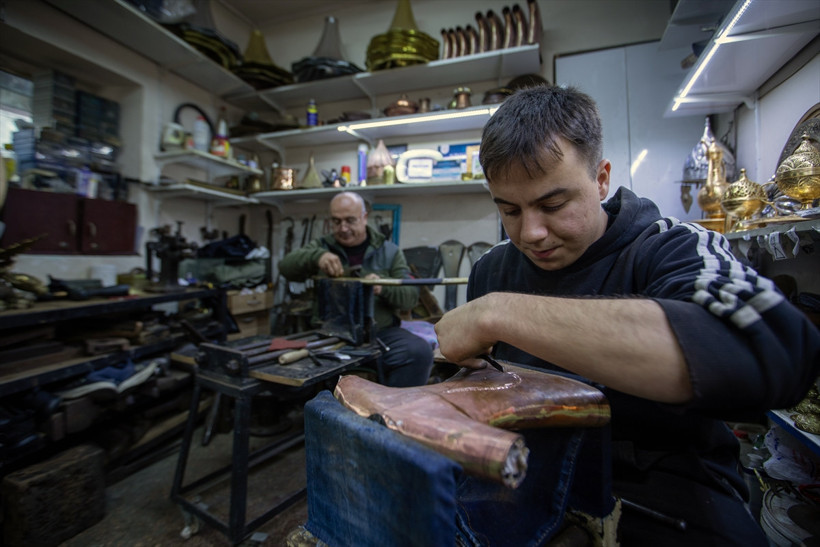 İstanbul'un son kalemkarları çırak bulamıyor - Resim : 1
