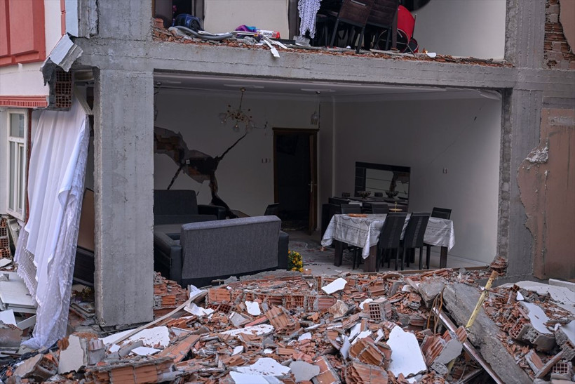 Adıyaman'ın son hali: Depremin ardından çarpıcı kareler - Resim: 7