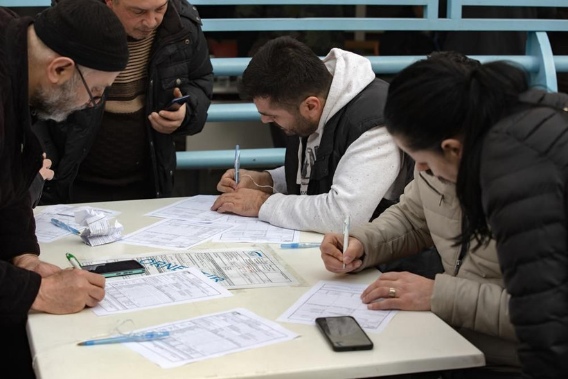 EYT başvuru süreci başladı: Uzun kuyruklar oluştu - Resim: 3