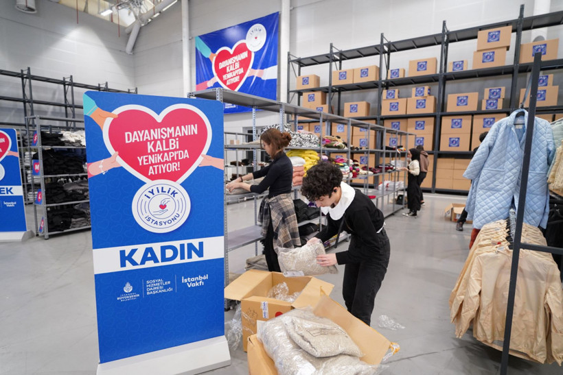 “İyilik İstasyonu”  afetzedelere kapılarını açtı - Resim : 1