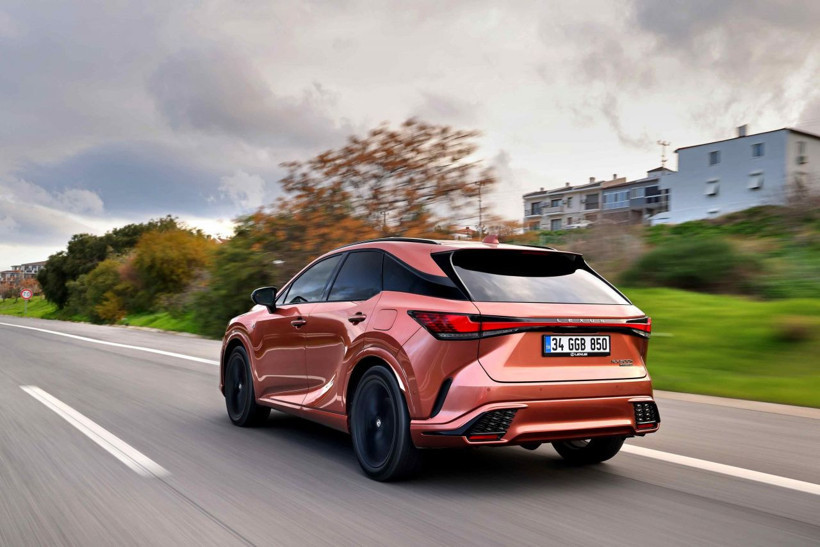 yeni RX SUV modeli Türkiye'de satışta! - Resim: 3