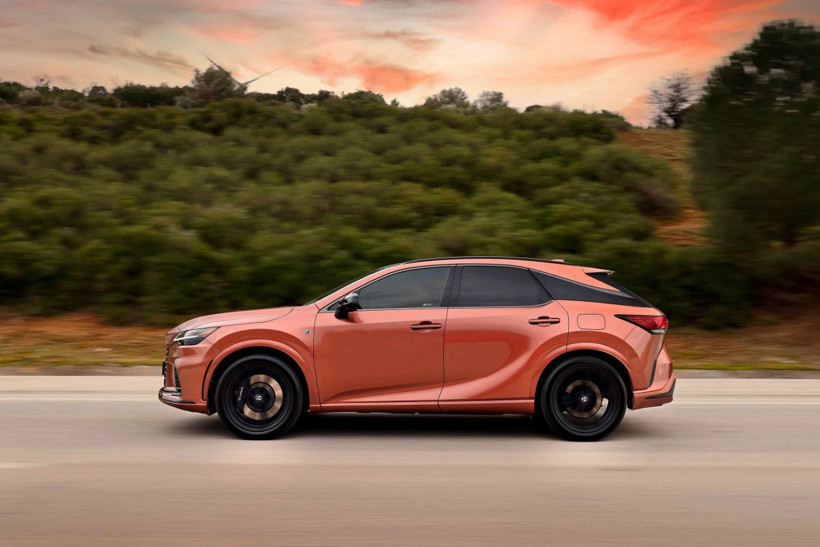 yeni RX SUV modeli Türkiye'de satışta! - Resim: 4