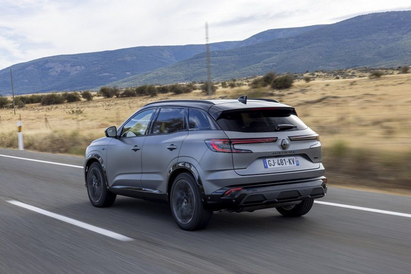 Yeni Renault Austral, Türkiye’de yollara çıkıyor - Resim: 2