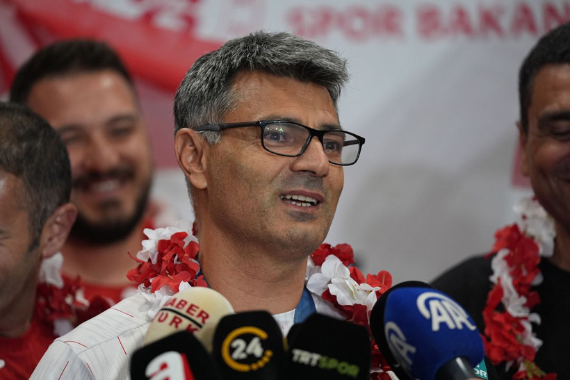 Yusuf Dikeç Türkiye'ye döndü, ayağının tozuyla hedefi çizdi: 2028'e kadar durmak yok - Resim: 11