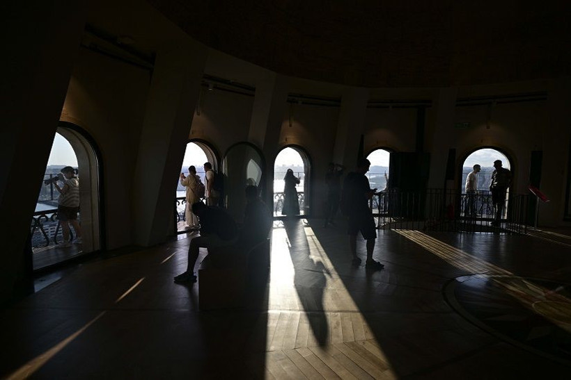 İstanbul'un tarihi simgelerinden Galata Kulesi FPV dronla görüntülendi - Resim: 9