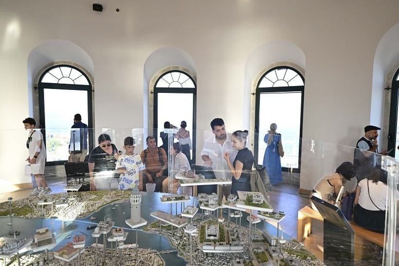 İstanbul'un tarihi simgelerinden Galata Kulesi FPV dronla görüntülendi - Resim: 11