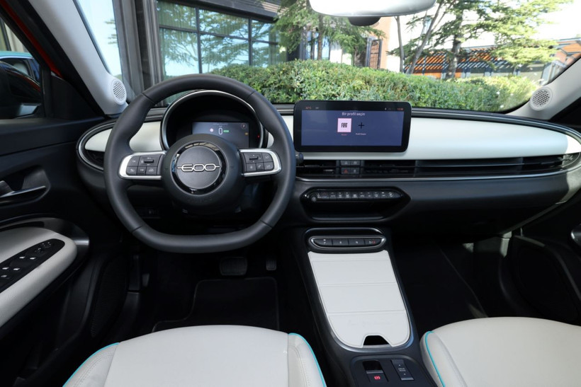 Yeni Fiat 600, elektrikli ve hibrit motor seçenekleriyle Türkiye’de - Resim: 3