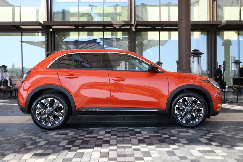 Yeni Fiat 600, elektrikli ve hibrit motor seçenekleriyle Türkiye’de - Resim: 4