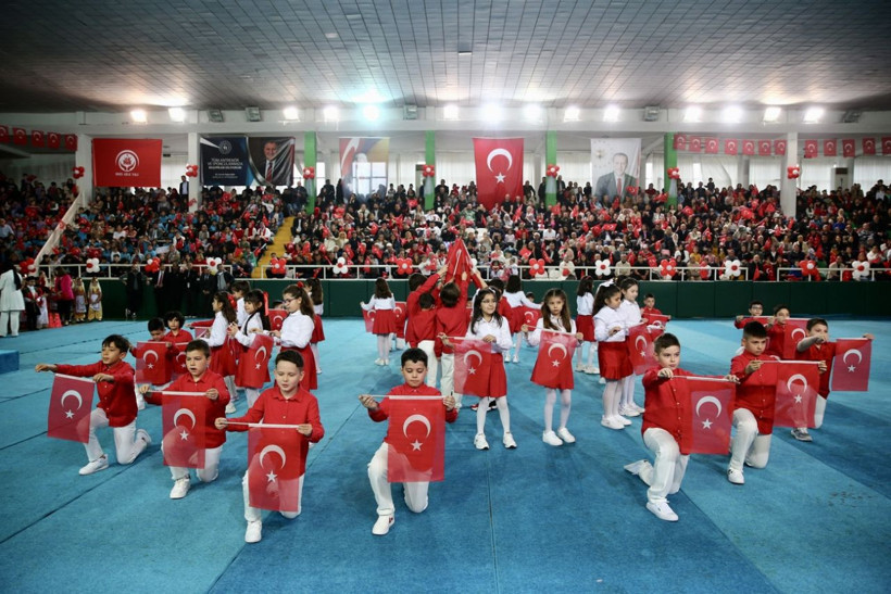 Türkiye'de 23 Nisan coşkusu: Dört bir yanda kutlamalar yapıldı - Resim: 9